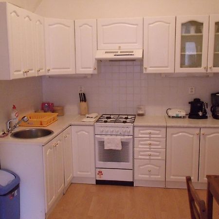 Apartments Tynska 7 Прага Экстерьер фото